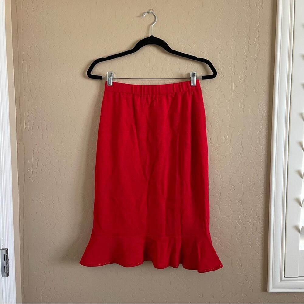 New St John Evenings‎ Enamel Red Gem Trim Santana Knit Knee Length Skirt
